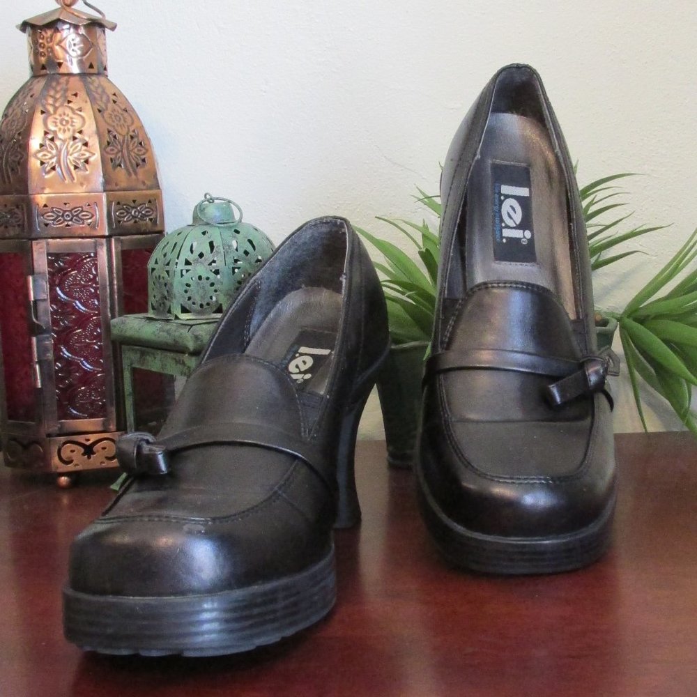 Women's Y2K Round Toe Heels